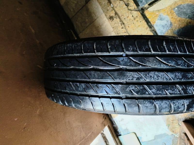 civic Corolla tyre for sale 4