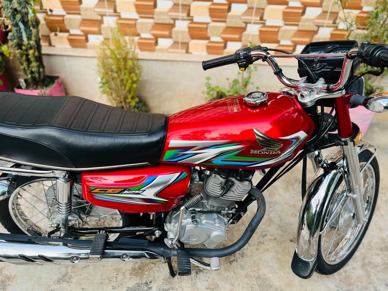 Honda cg125 2023 model mzd nmbr 6