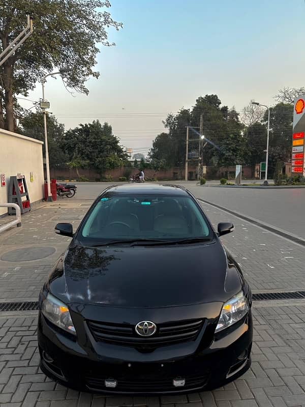 Toyota Corolla Altis 2010 1