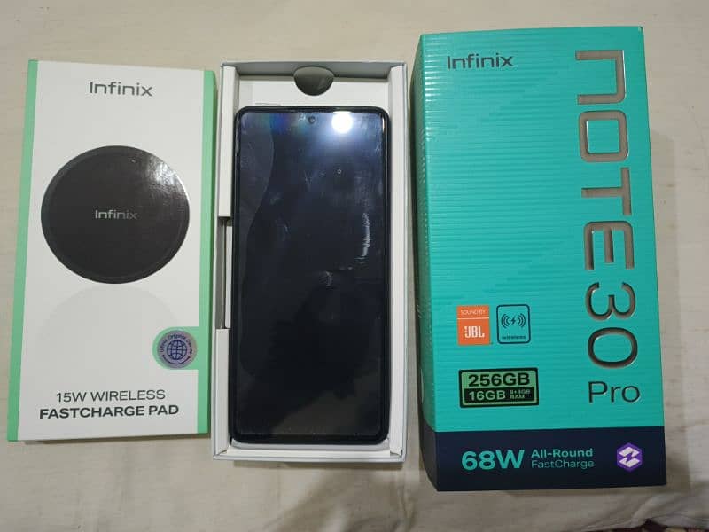 Infinix Note 30 Pro - 10/10 Condition in Warranty 2