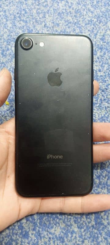 iPhone7 128GB pta approved 2