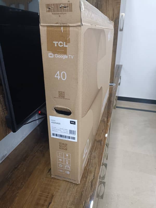 Brand new TCL 40" Google LED Model (40S5400) 8