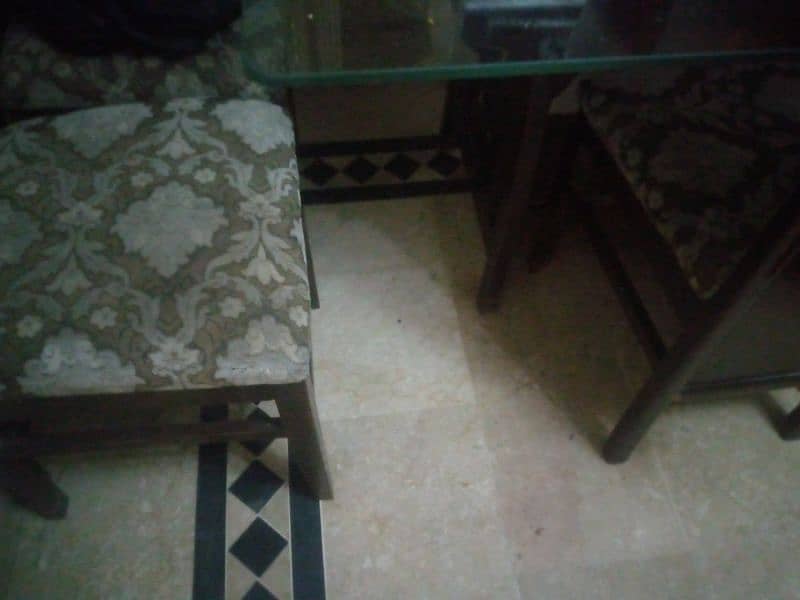 6 seater mirror dinning table 0