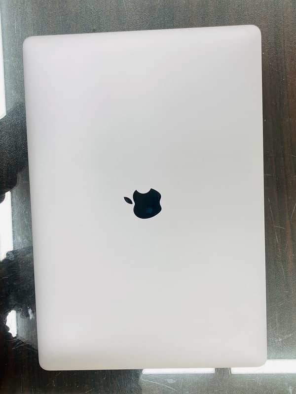 MacBook Pro 2019 2