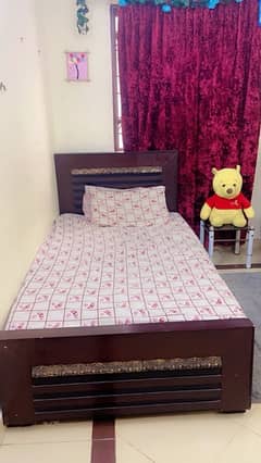 single beds (pair) good condition