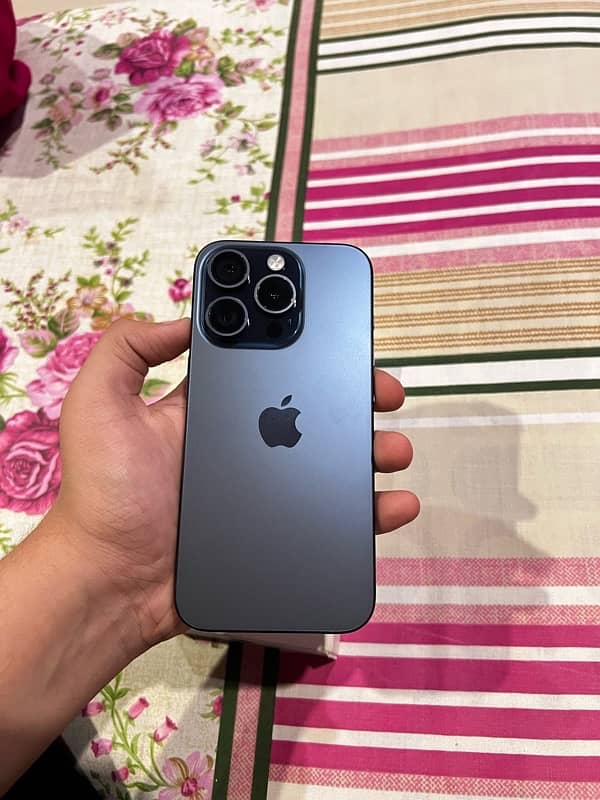 IPHONE 15 PRO JV BLUE 128 WITH BOX 10/10 5