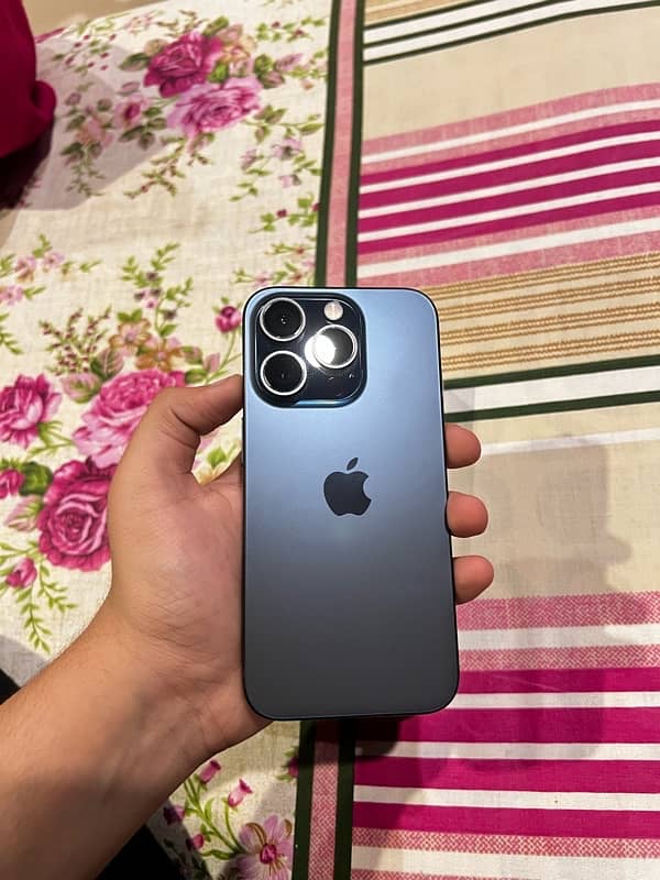 IPHONE 15 PRO JV BLUE 128 WITH BOX 10/10 9