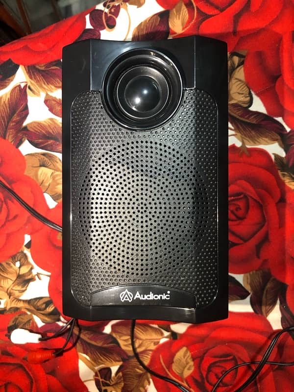 Audionic Speaker max 550 model 5