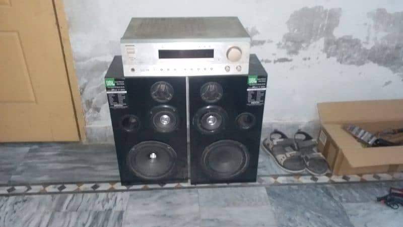 onkyo amplifier and speaker 1