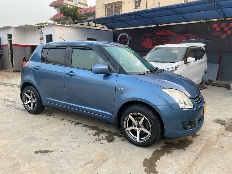 Suzuki Swift 2010 3