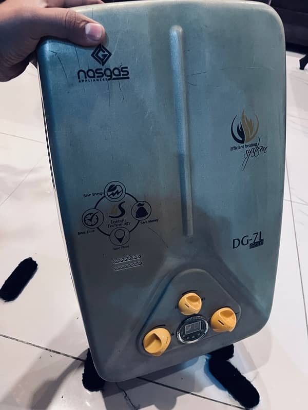 Nasgas instant geyser Gold series 7 litre 3