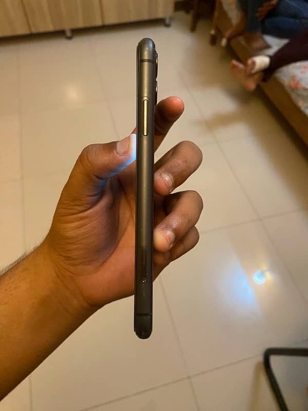 Iphone 11 non pta For Sale! 2