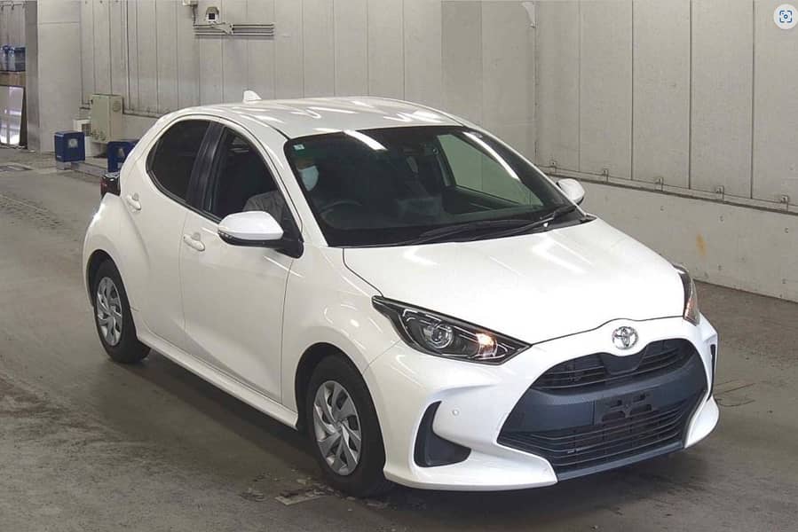 Toyota Yaris X Push Model 2021 - 4 Grade 2