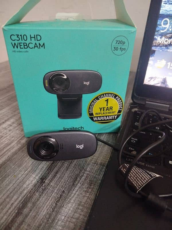 Logitech C310 HD Webcam 720p 0