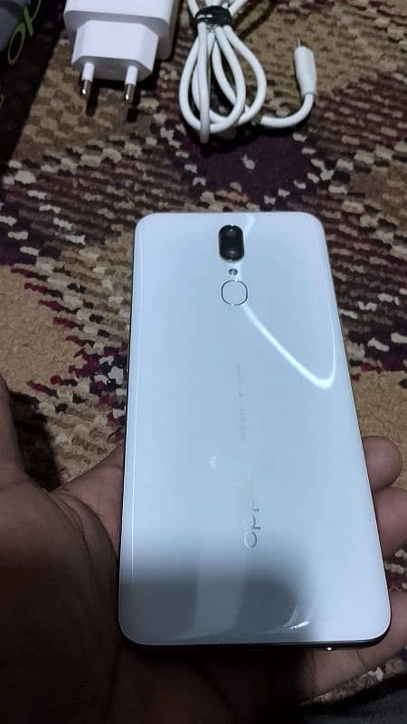 oppo f11 6/128 2