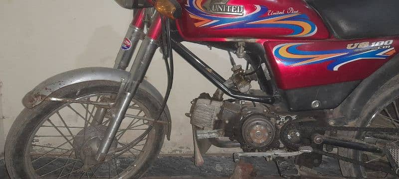 United 100 cc bike 2