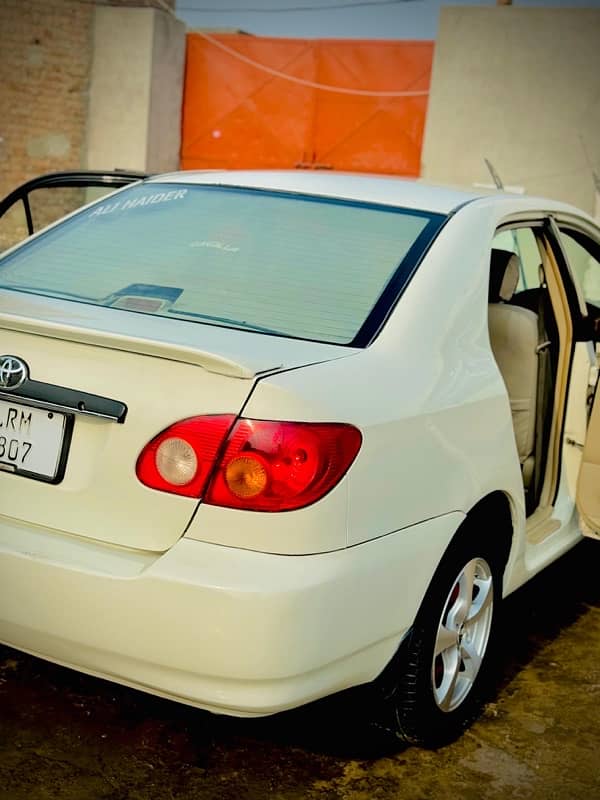 Toyota Corolla 2.0 D 2003 9