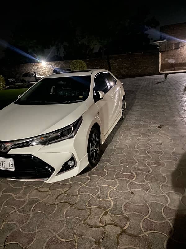 Toyota Altis Grande 2023  black interior 9