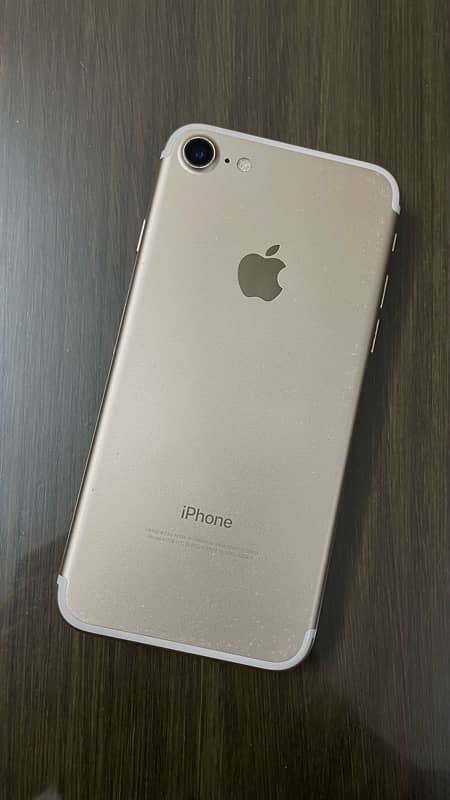 iphone 7 (128 gb/PTA) 1