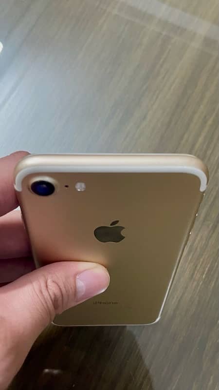 iphone 7 (128 gb/PTA) 5