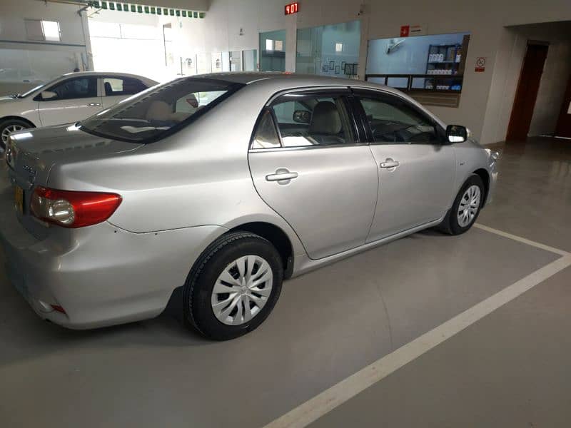 Toyota Corolla GLI 2010 8