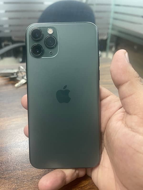 iphone 11pro 64 gb pta approved glass crack 0