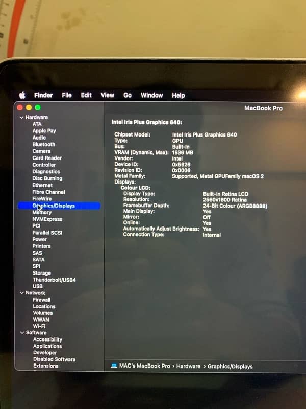 Macbook pro  2017 (13 inch) 6