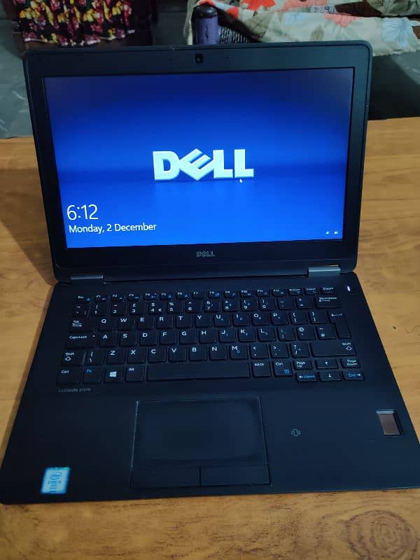 Dell Latitude 7270 i5 6th Gen 8 GB RAM 0