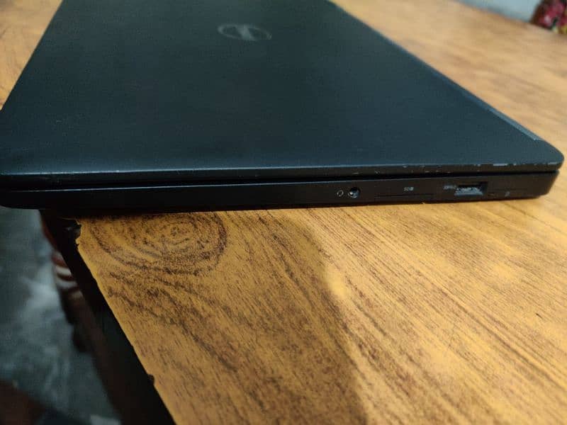 Dell Latitude 7270 i5 6th Gen 8 GB RAM 4