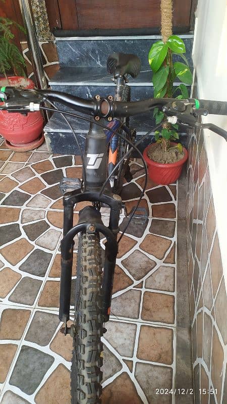 triojet alaeron cycle /bicycle 5