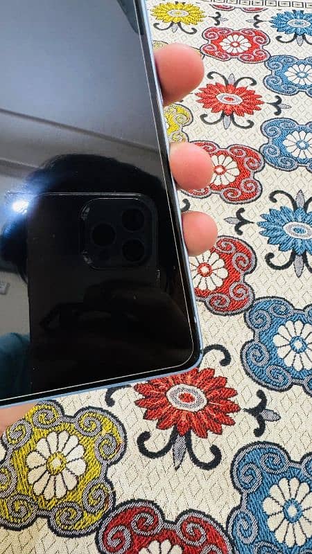 redmi note 13 10/10 condition  warranty takrivan 7 8 months 3