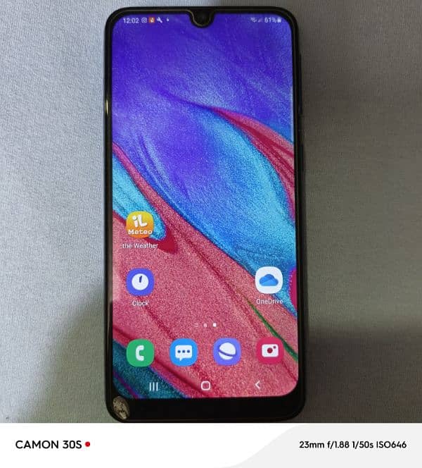 samsung Galaxy A40 0