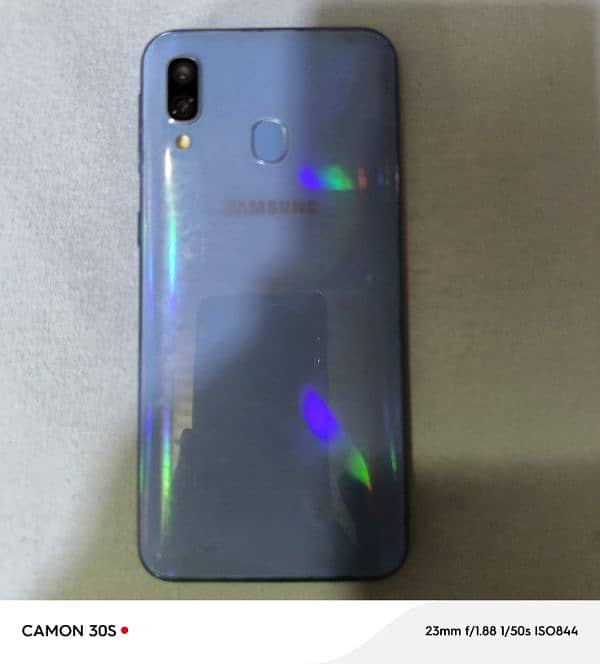 samsung Galaxy A40 1