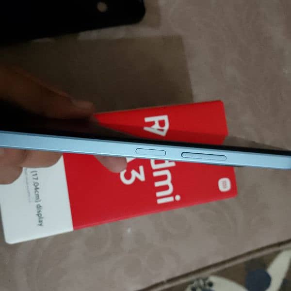 Realme A3 salle 4