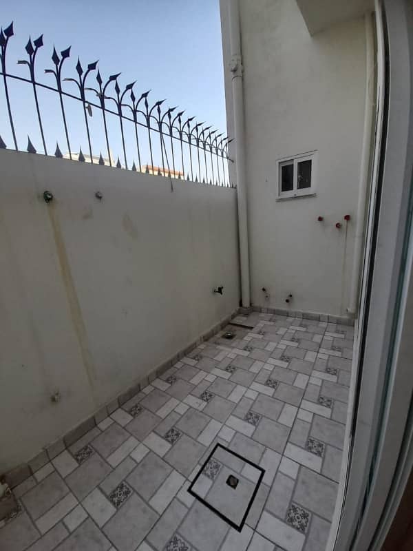 10 Marla double storey House for rent Shalimar colony Multan 3