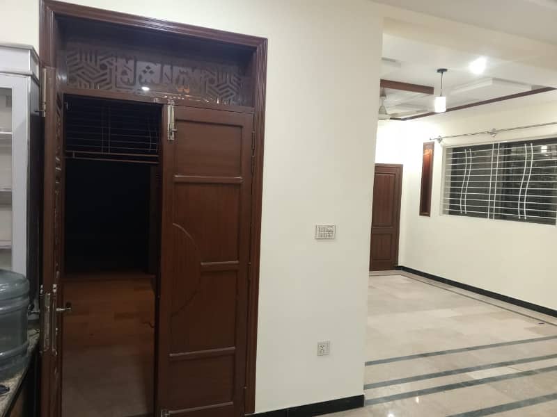 6 Marla ground floor available for rent 6