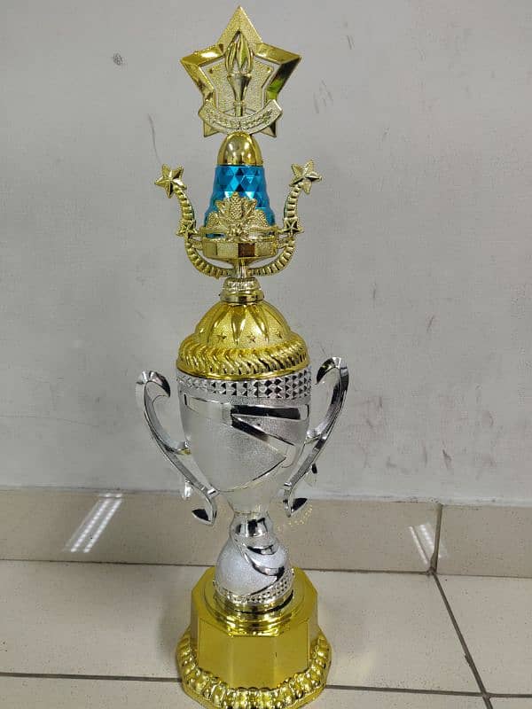 best gold trophy plastic and metal 18