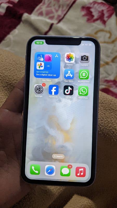 Iphone 11 non PTA only jezz sim working back crick 93 health 6