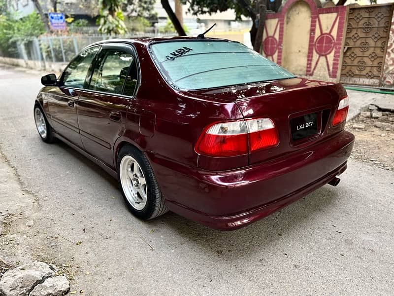 Honda Civic VTi 2000 4