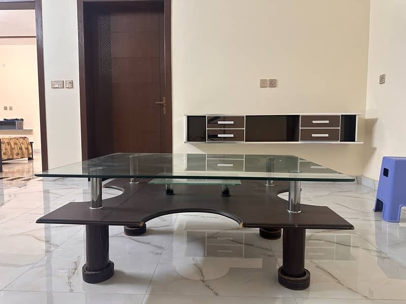 Table for sell 4