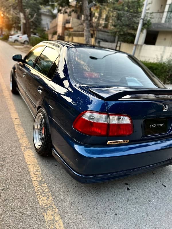 Honda Civic VTi 2000 4