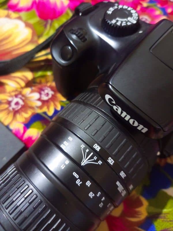 Canon 4000d In good condition For sale 6