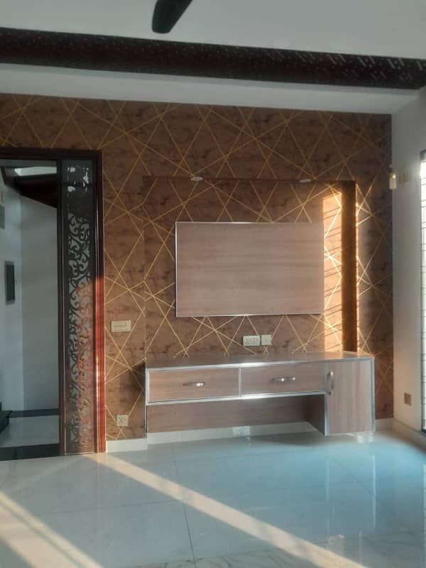 1 knal lower portion available for rent Nasheman colony Multan 4