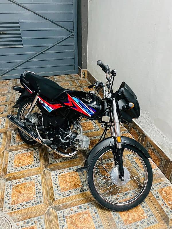 HONDA CD 70 DREAM 6