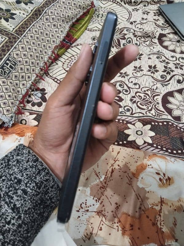 infinix note 30. . . lush condition 10/10 2