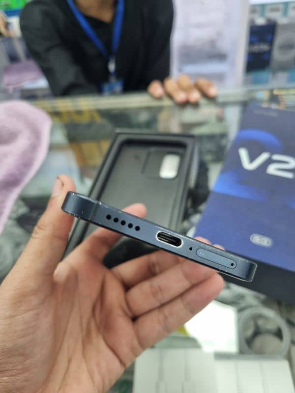 Vivo v23 5g complete box 16