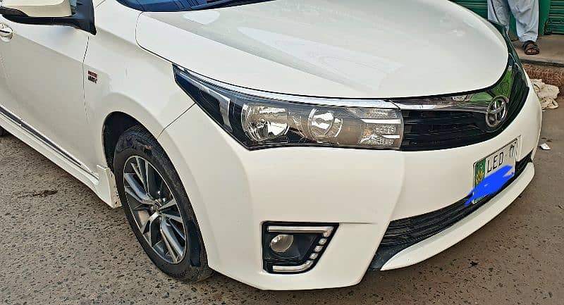 Toyota Altis Grande 2017 4