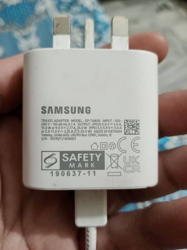 Samsung Orignal Charger 0