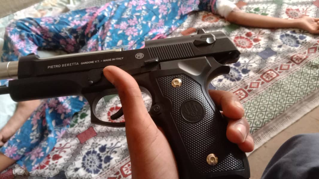 Beretta M9 A1 semi auto 2