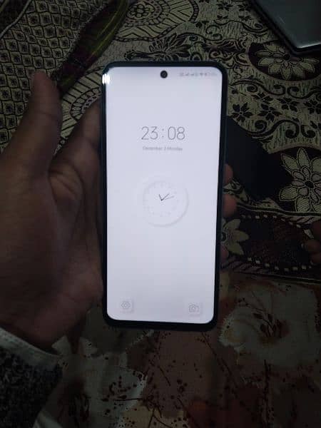 Redmi 12. . . . lush condition 10/10 1